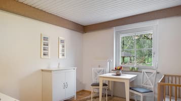 2 habitaciones, wifi gratis y ropa de cama