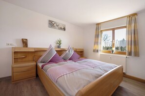 3 soverom, wi-fi (inkludert) og sengetøy