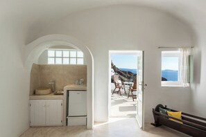 Interior - Secret Steps Suite Private Whirlpool & Caldera View *access via numerous steps (Thira - Santorini)
