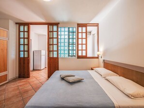 2 bedrooms, Internet