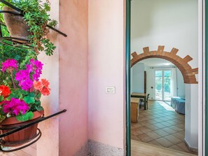 Interior - La Rocca by Interhome (Magione)