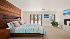 5 عدّة غرف نوم ومكواة/لوح كي وخدمة الإنترنت وملاءات أسرّة