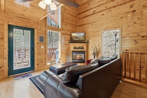 TV, fireplace, offices