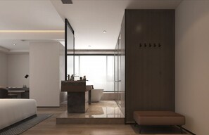 Kamar Elite, 1 Tempat Tidur King, lemari es, pemandangan sungai | Kamar mandi | Bathtub dan shower terpisah dan shower pijat air