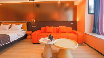 Superior Room | Premium bedding, Select Comfort beds, minibar, laptop workspace