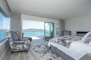 5 dormitorios, tabla de planchar con plancha, wifi y ropa de cama