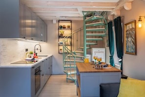 Gallery-Apartment | Eigene Küche | Espressomaschine, Wasserkocher
