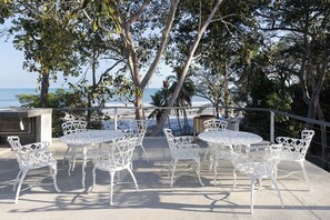 Outdoor dining - La Sinforosa - The Coral Studio #2 (Playa Corona)