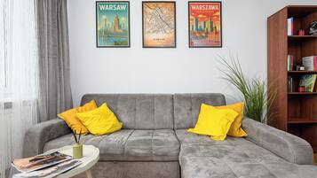 Comfort Apartment, City View | 1 bilik tidur, langsir/tirai gelap terus, seterika/papan seterika