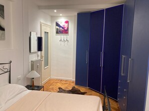 1 quarto, ferros/tábuas de passar roupa, berço de viagem, Wi-Fi