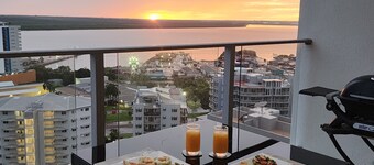 Harbour View Suite, Premium High-Rise Stay in the Heart of Darwin