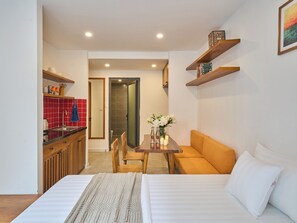Appartement, balcon, vue ville | 1 chambre, fer et planche à repasser, Wi-Fi gratuit