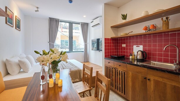 Basic Apartment, Balcony, City View | 1 bedroom, iron/ironing board, free WiFi - Nesta Boutique Apartment - Saigon (Ho Chi Minh City)
