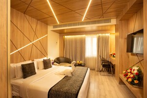 Ropa de cama hipoalergénica y escritorio 