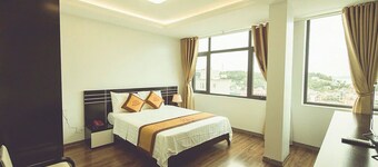 Halong Mackeno Hotel