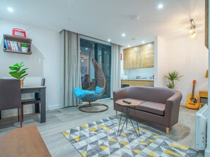 Apartment | Living area - Sheffield Urban Oasis (Sheffield)