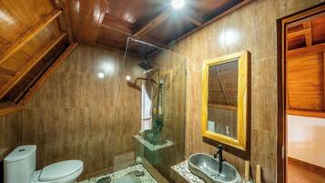 One Bedroom Villa | Bathroom | Shower, hair dryer, towels, soap