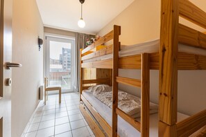 2 bedrooms, travel cot