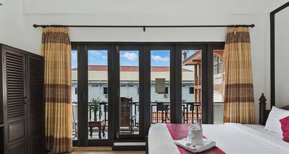 Central Hotel Vang Vieng