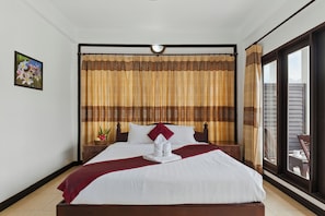 Deluxe Double Room | Memory foam beds, minibar, individually decorated