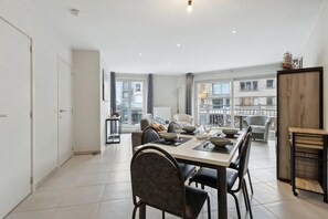 Interior - 1 bedroom accommodation in Koksijde (Koksijde)