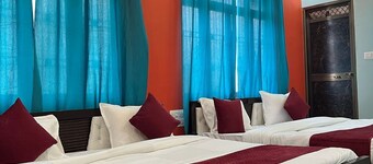 Hotel Arya Kulam Palace