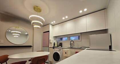 N.7 Gangnam Spacious and Relaxing Stay in Seoul, 10 Minutes from COEX, Seoul