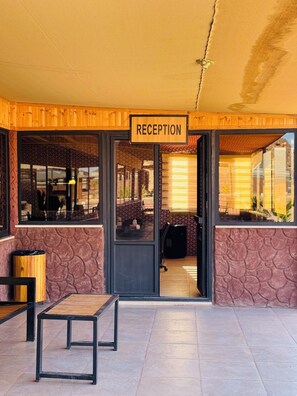 Reception - Rum moonlight luxury camp  (Wadi Rum)