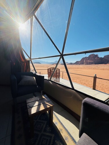 Rum moonlight luxury camp 