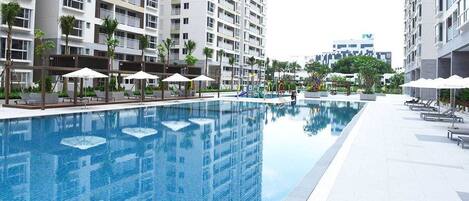 Seasonal outdoor pool