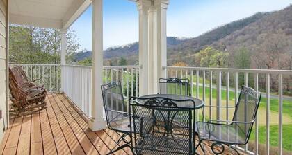 Mountain View Fore You - Golf Front 2 BR, 2BA Condo