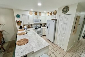 Fridge, microwave, oven