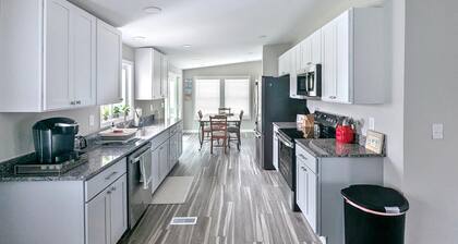 3-bedroom house with AC, WiFi in lovely Rehoboth Beach
