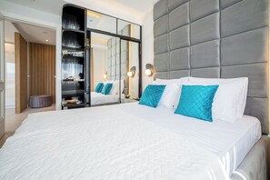 In-room safe, blackout curtains, soundproofing, iron/ironing board - Luxury Apartments Ivanovic (Tivat)