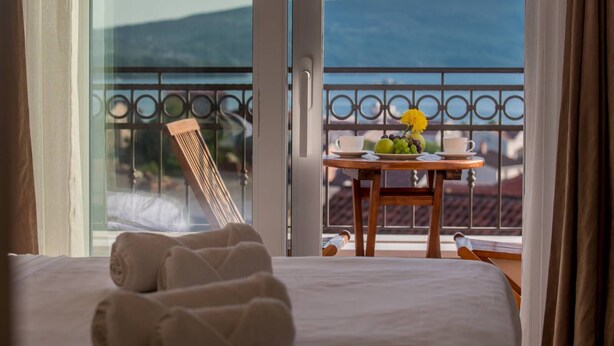 Luxe penthouse, uitzicht op zee