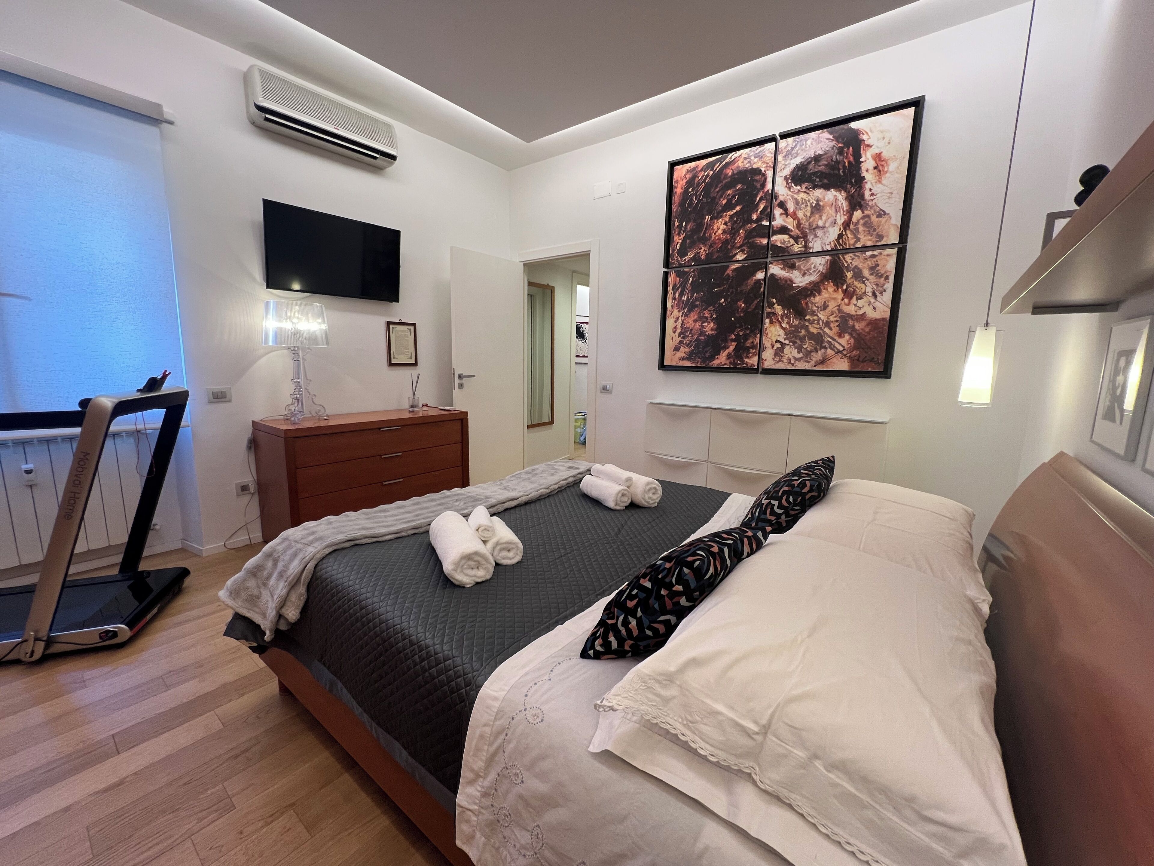 3 chambres, fer et planche à repasser, Wi-Fi gratuit, draps fournis