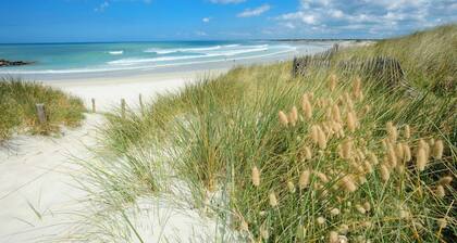 Maison pĂȘcheur - jardin - Pont-L'AbbĂ© - Centre/riviĂšre 100m - 10'' plages/ports