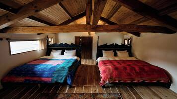 2 bedrooms, iron/ironing board, travel cot, free WiFi