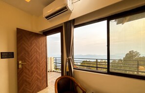 Superior Double Room, Balcony