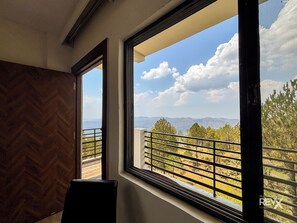 Deluxe Double Room, Balcony