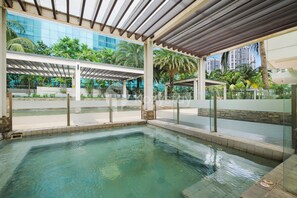 Outdoor pool - Mivra by Kozystay - Grogol (Jakarta)