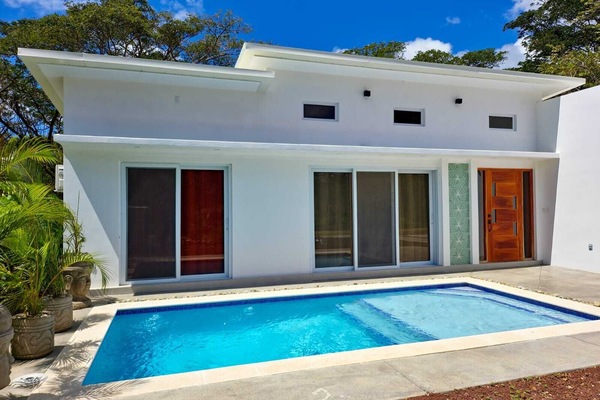 Las Almas Errantes with private pool