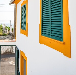 House | 2 bedrooms - Casa dos Rios in S o Pedro (Angra do Heroismo)