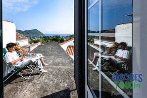 House | 2 bedrooms - Casa dos Rios in S o Pedro (Angra do Heroismo)