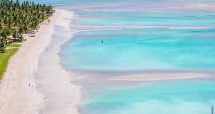 Vilemar do Patacho House, in Beira Mar condominium.