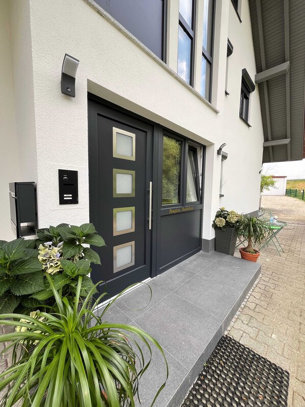 Front of property - Pension Andelsen (Ueberlingen)