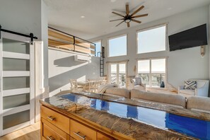 House (3 Bedrooms) | Interior - Steps to Shore: Family Beach Getaway in Westport (Westport)