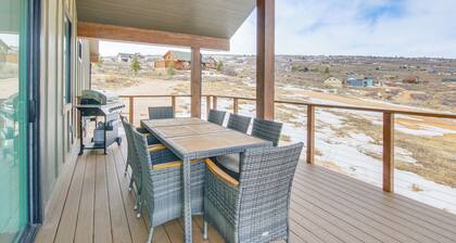 5 Mi to Bear Lake State Park: Home w/ Deck