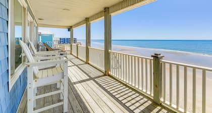 Hot Tub & Decks: North Topsail Beach Home