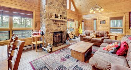 4 Mi to Rmnp: Allenspark Cabin w/ Wraparound Deck!